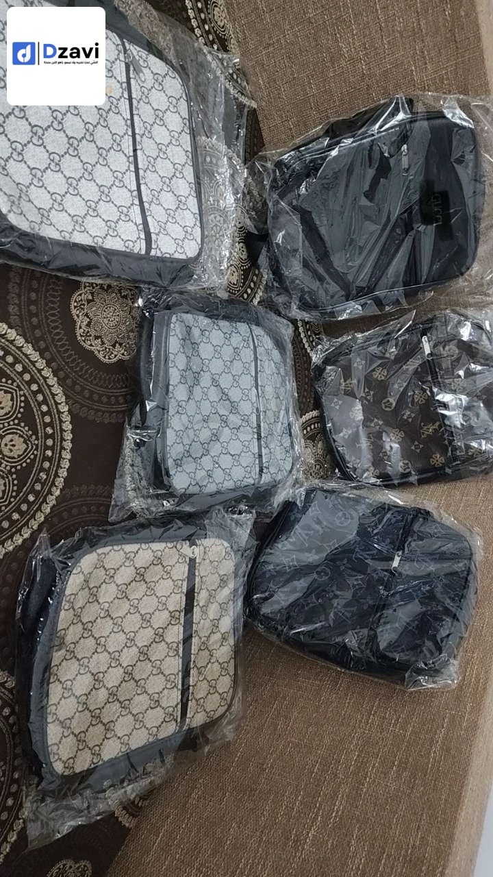 Portefeuilles et sacs à vendre à 16 ALGER