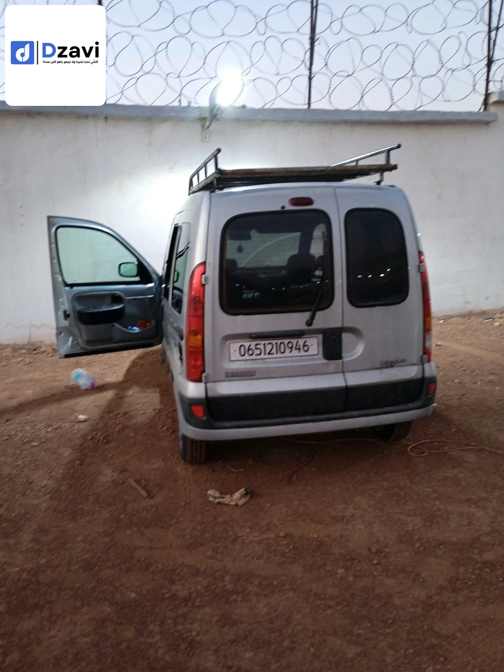 Voitures Renault à 46 AIN TEMOUCHENT
