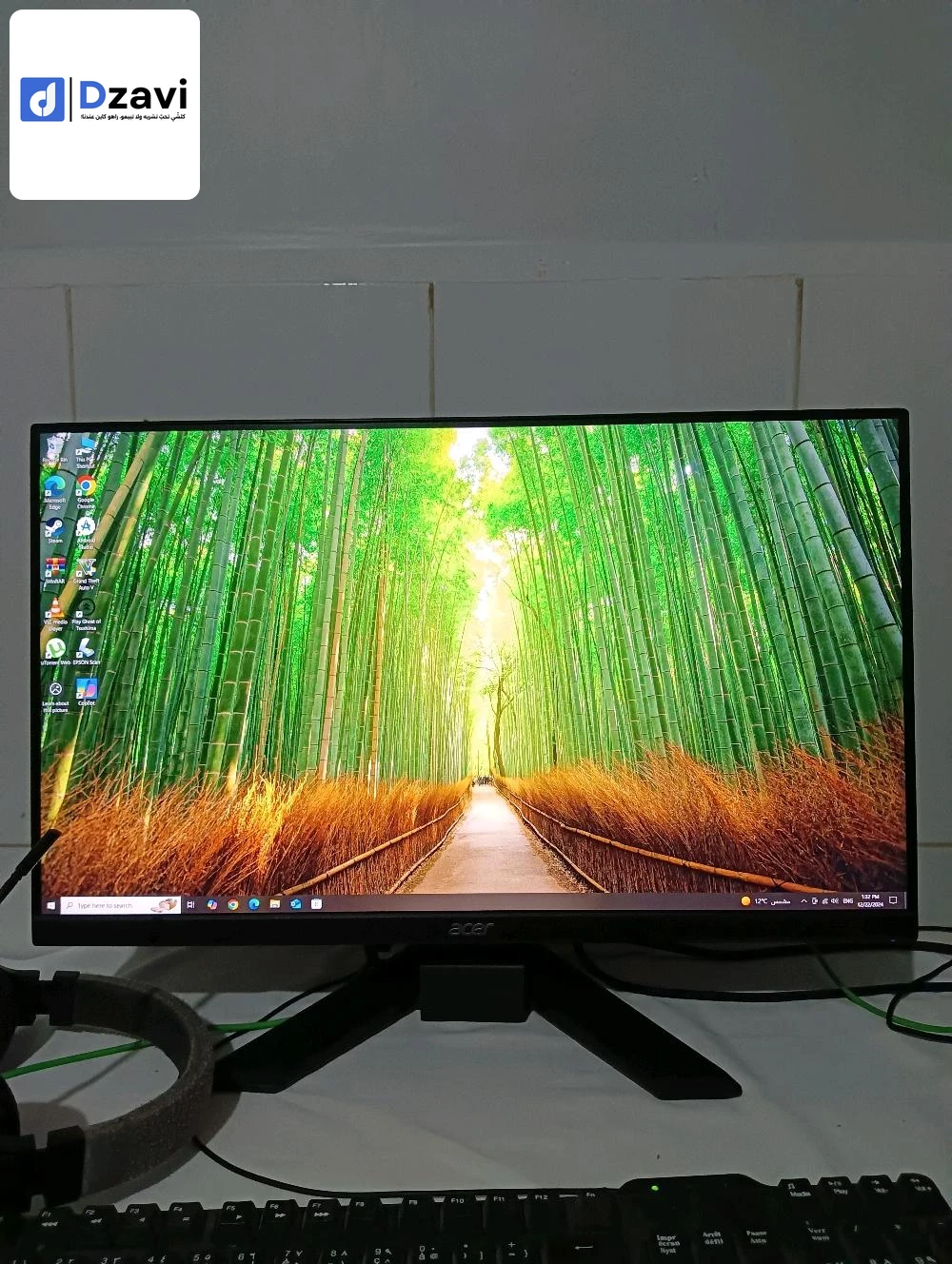 -Écran acer 24 pouces .75hz display port+ 2 HDMI porte. 1080p -Carte mère B450m-A fiha 4 slot pour ram -Processeur Ryzen 3 2200g Vega 8 + fan -Ram 16g ddr4 -Boite alimentation capsys 700W -Stockage 1 terra hdd -Sori Razer Viper mini -Casque Razer kraken -