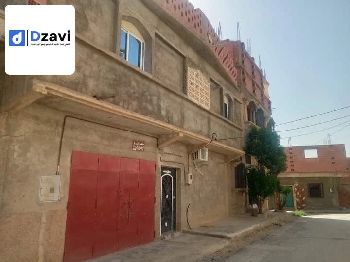 Maisons Traditionnelles À vendre à 40 KHENCHELA superficie 110 m2