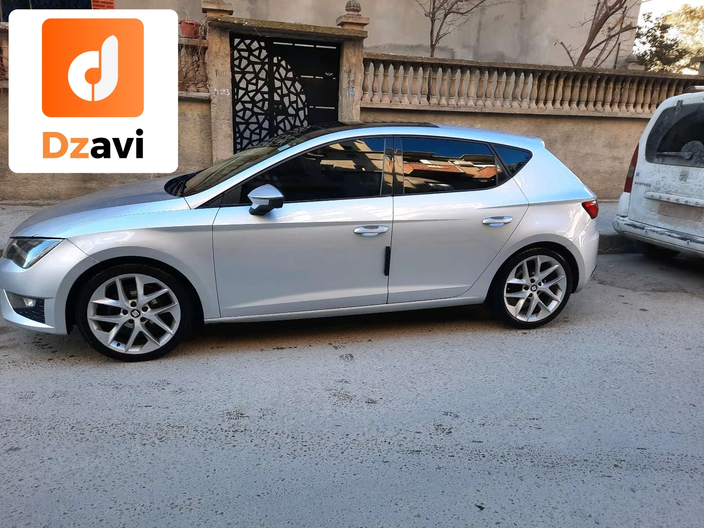 Seat À vendre à 19 SETIF