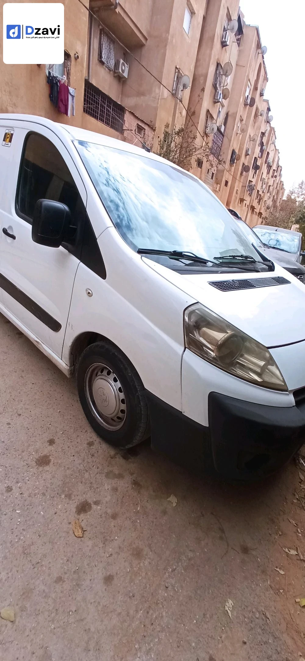 Voitures Peugeot à 13 TLEMCEN