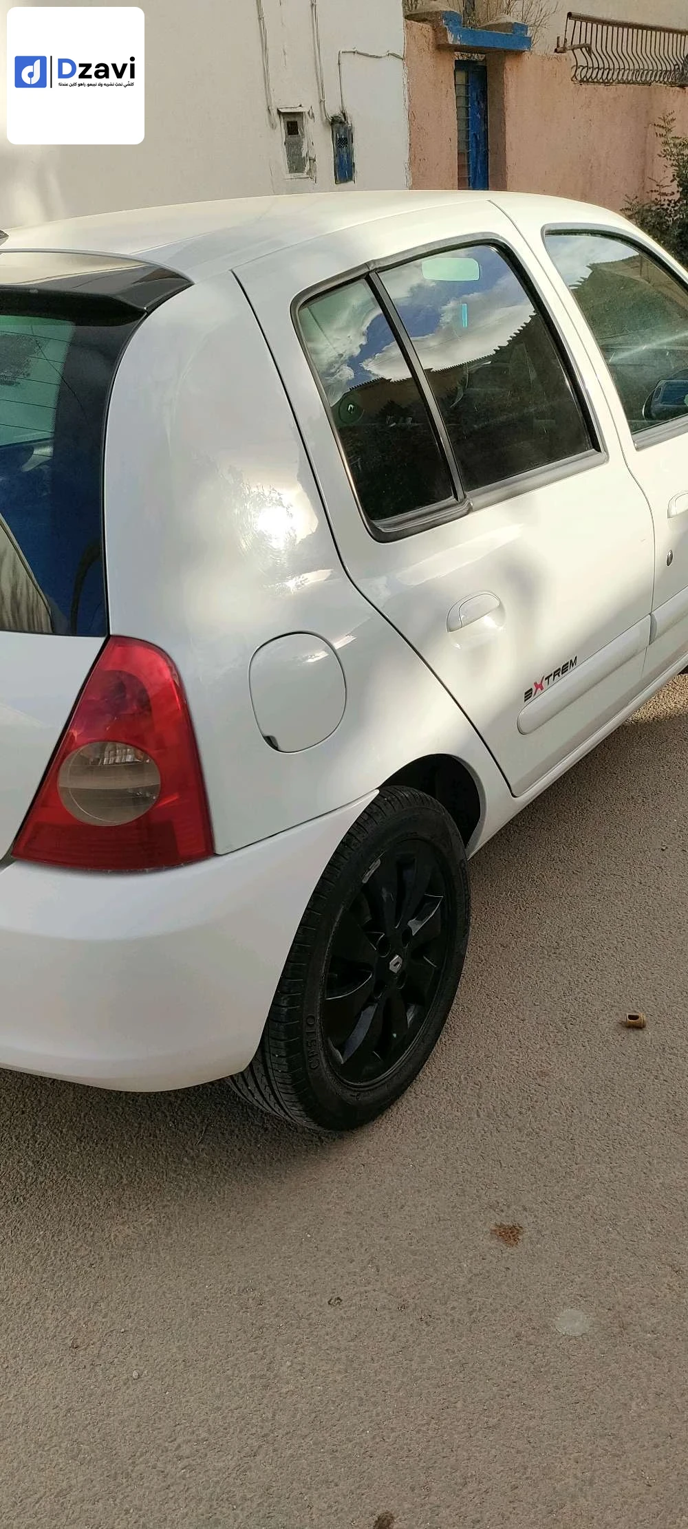 Voitures Renault à 29 MASCARA