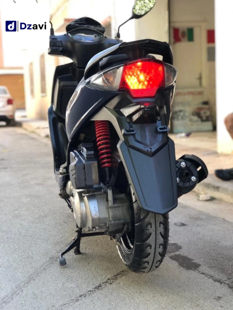 Vespa À vendre à 22 SIDI BEL ABBES