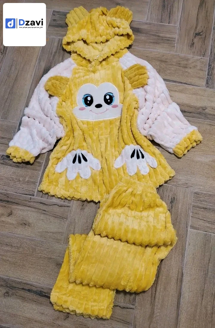 Vêtements de détente et vêtements de nuit à vendre à 25 CONSTANTINE