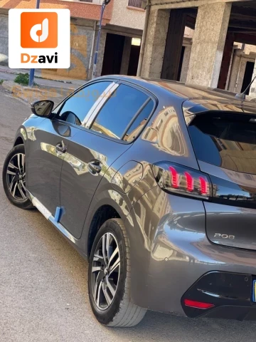 Peugeot À vendre à 10 BOUIRA