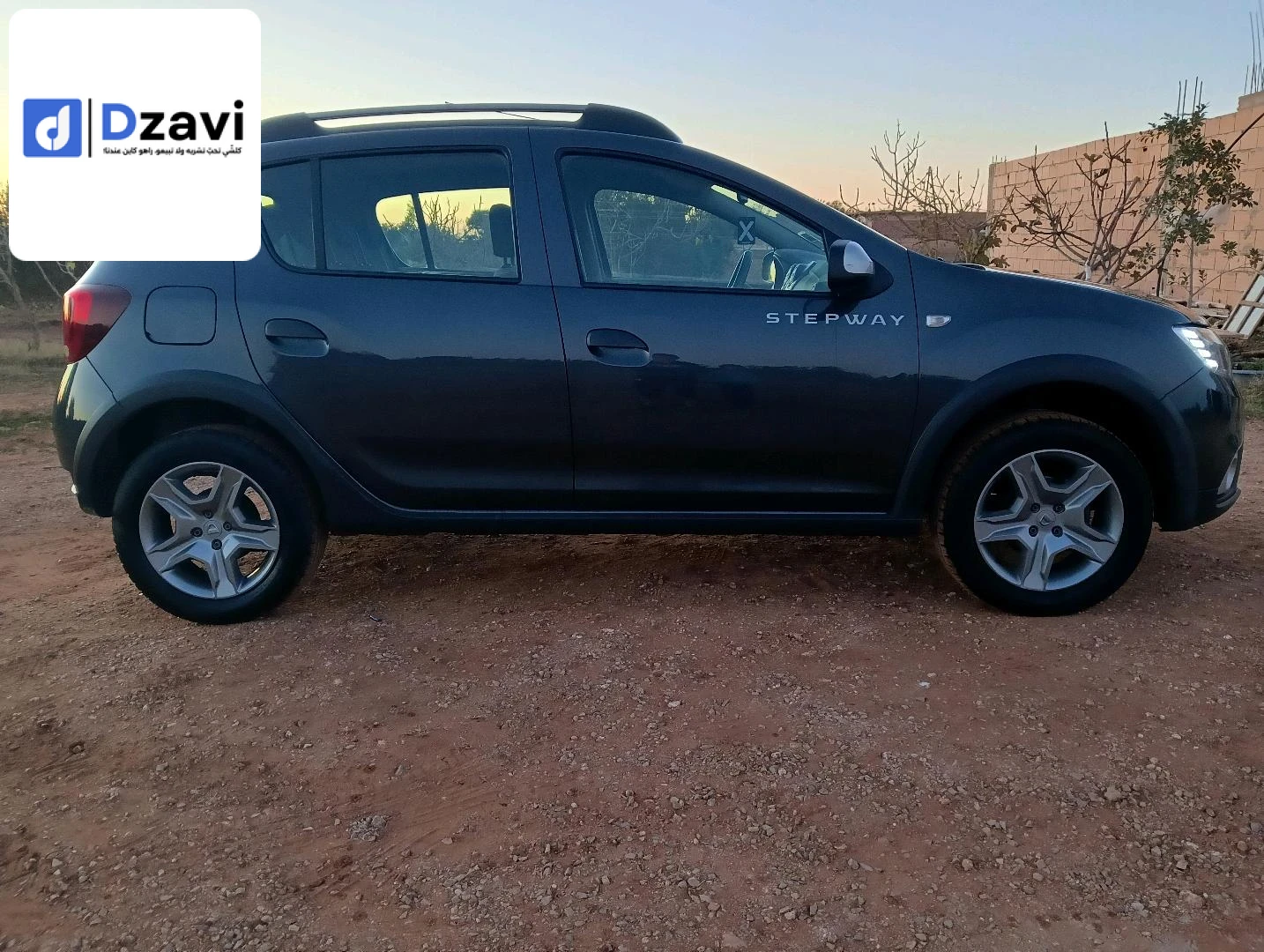 Voitures Dacia à 27 MOSTAGANEM