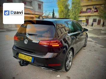 Voitures Volkswagen à 4 OUM EL BOUAGHI