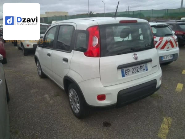 Voitures Fiat à 16 ALGER