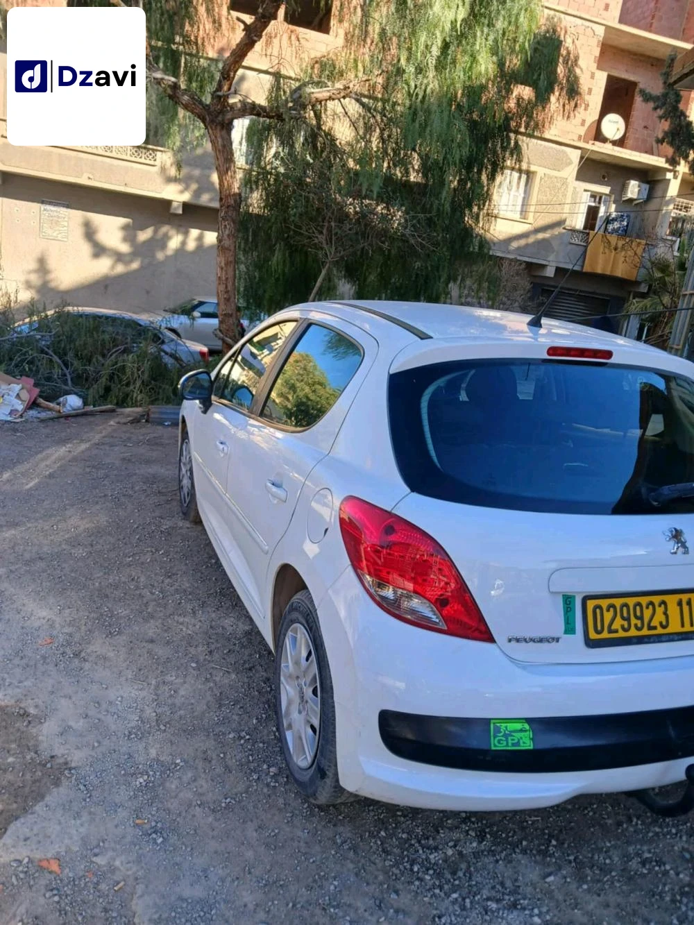 Peugeot À vendre à 5 BATNA