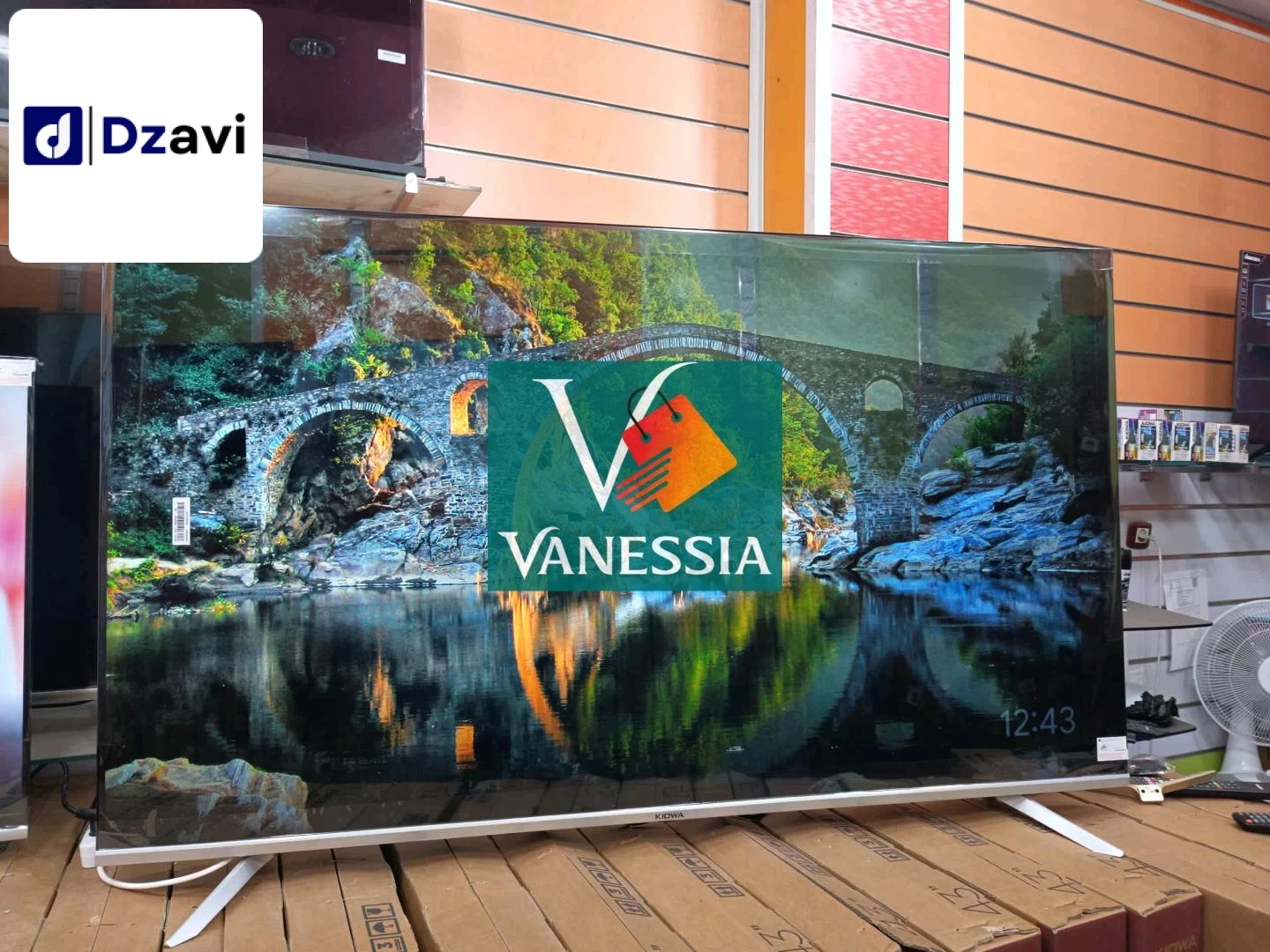Téléviseurs, satellites et leurs accessoires à vendre à 16 ALGER