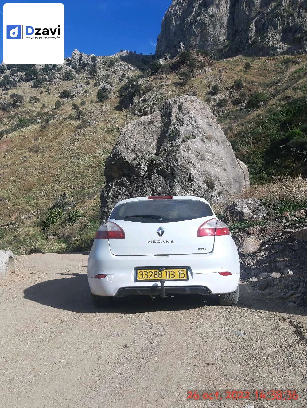 Voitures Renault à 15 TIZI OUZOU