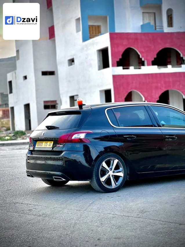 Voitures Peugeot à 40 KHENCHELA