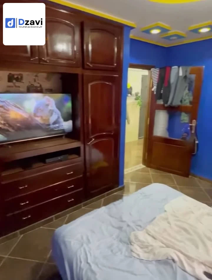 Appartements À vendre à 31 ORAN superficie 89 m2