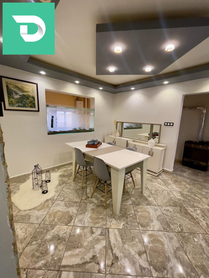Une Très Belle Appartement F5 a vendre . 