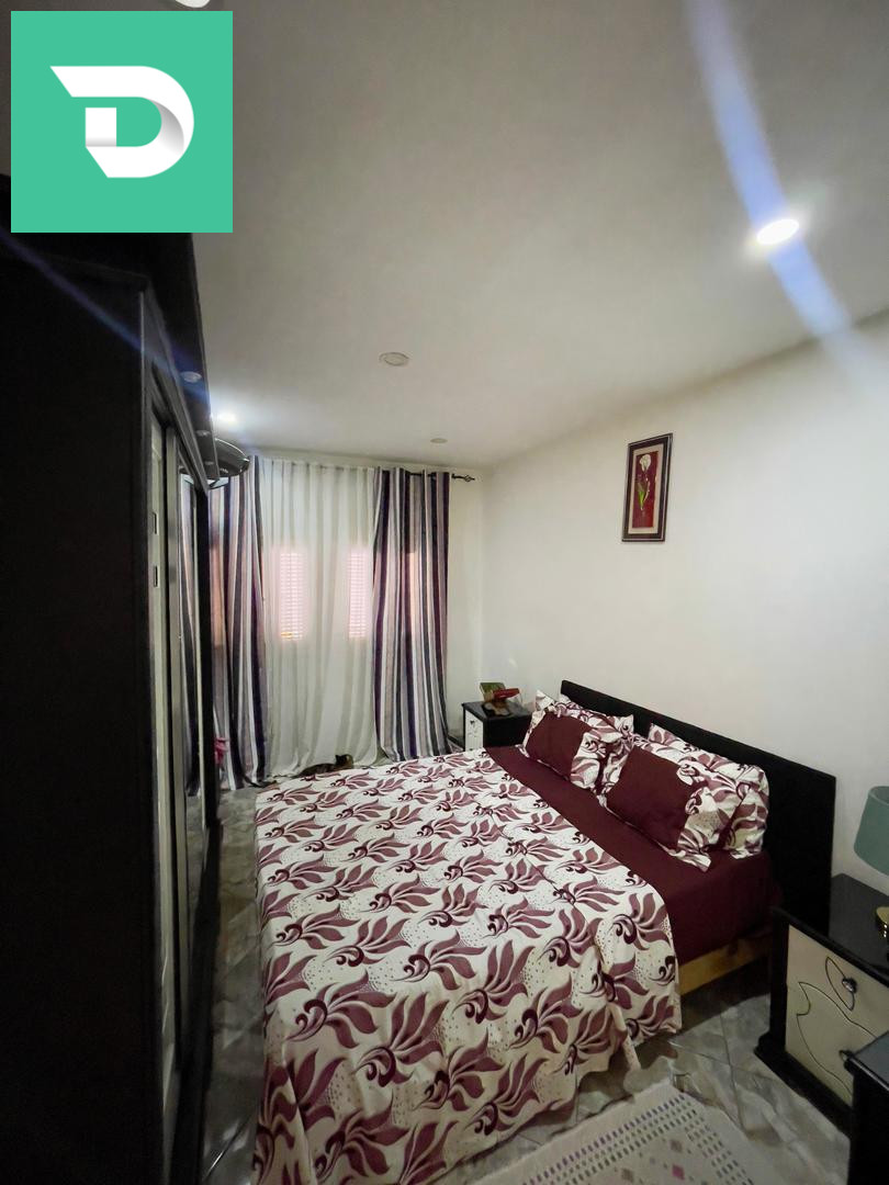 Une Très Belle Appartement F5 a vendre . 