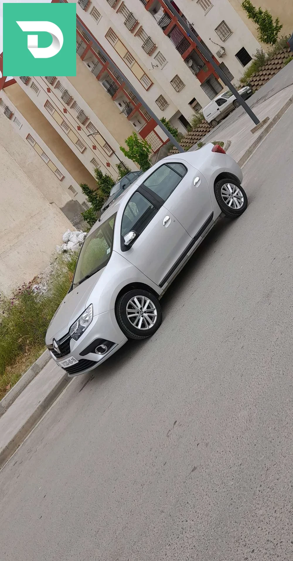 Renault SYMBOL 2019 15 TIZI OUZOU 