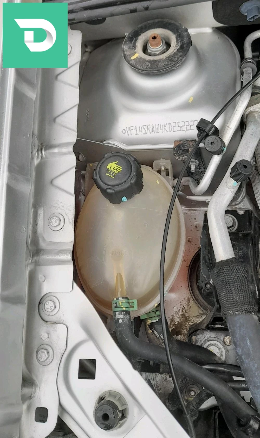 Renault SYMBOL 2019 15 TIZI OUZOU 