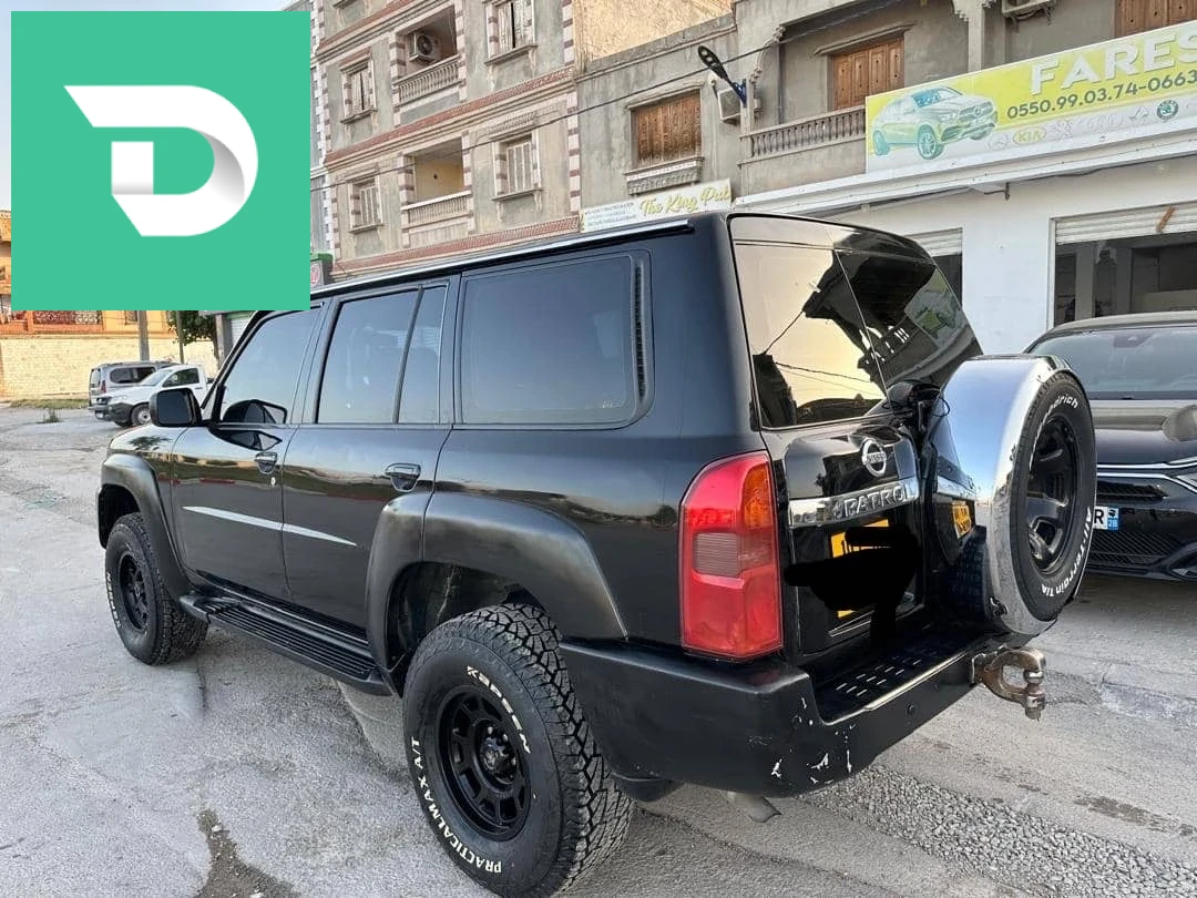 Nissan Patrol 2007 7 BISKRA 