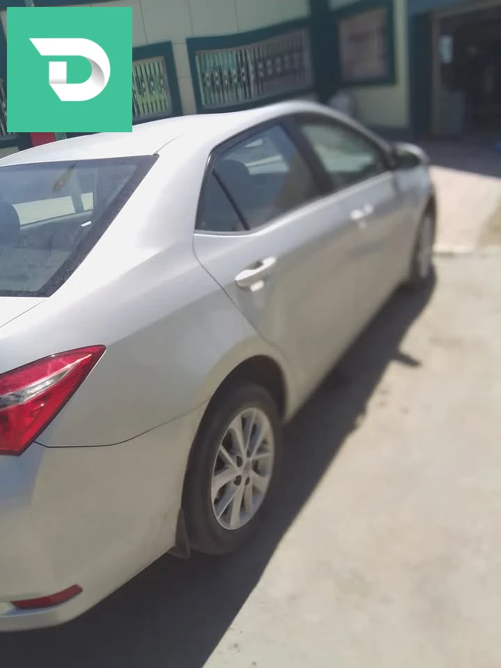 Toyota Corolla 2015 7 BISKRA 