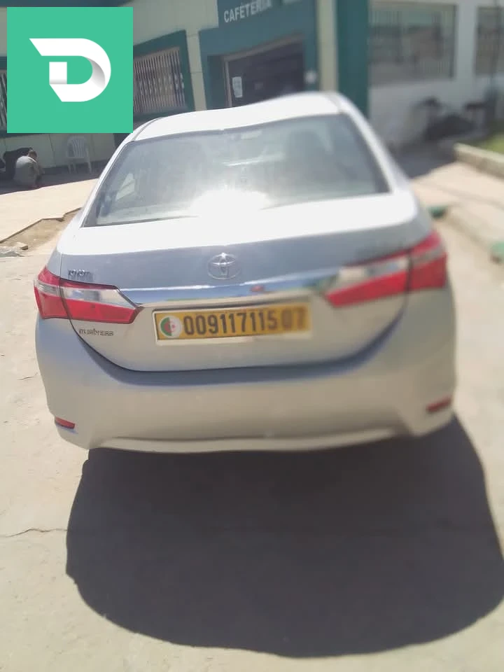 Toyota Corolla 2015 7 BISKRA 