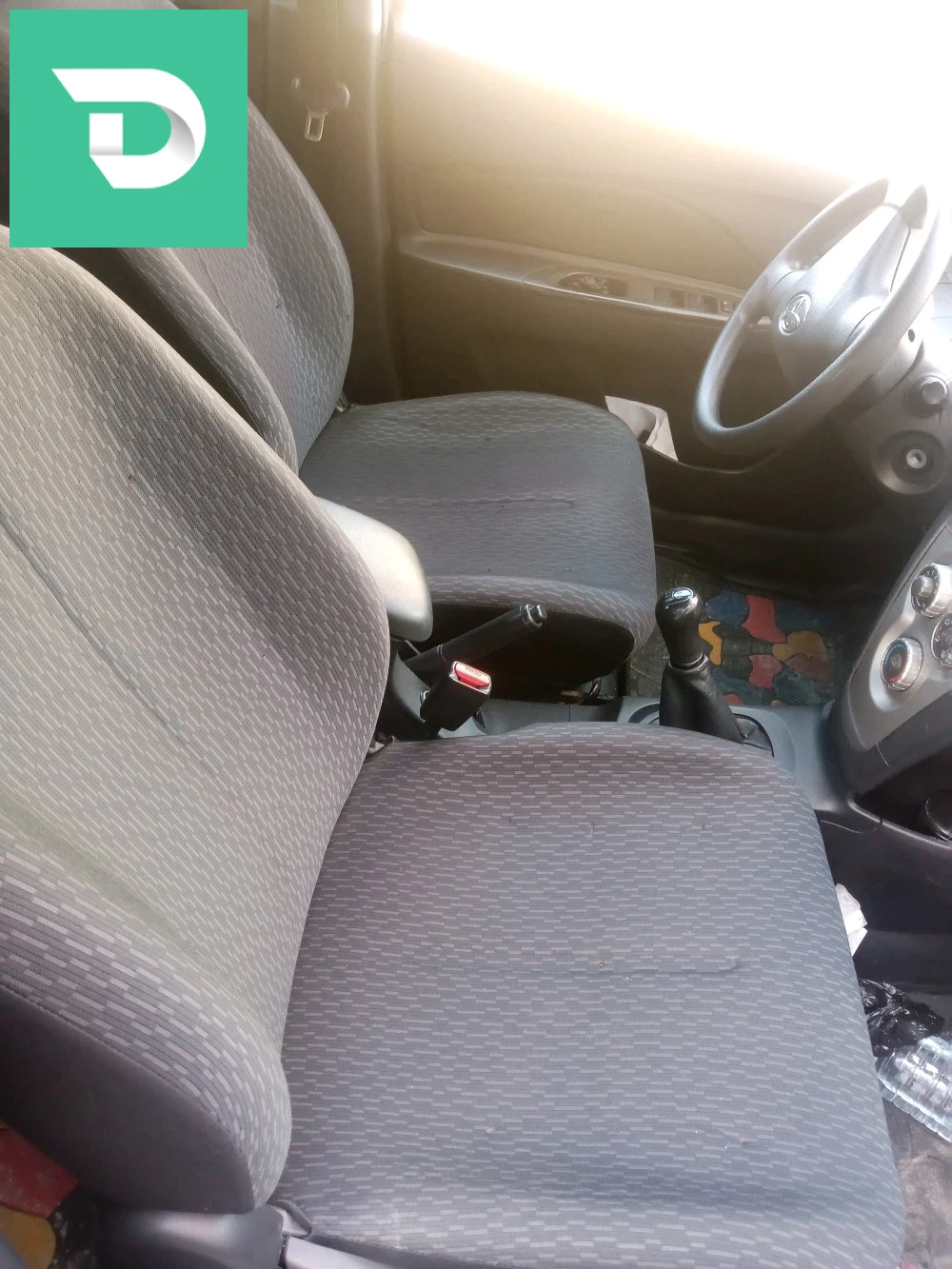 Toyota Yaris 2013 41 SOUK AHRAs 