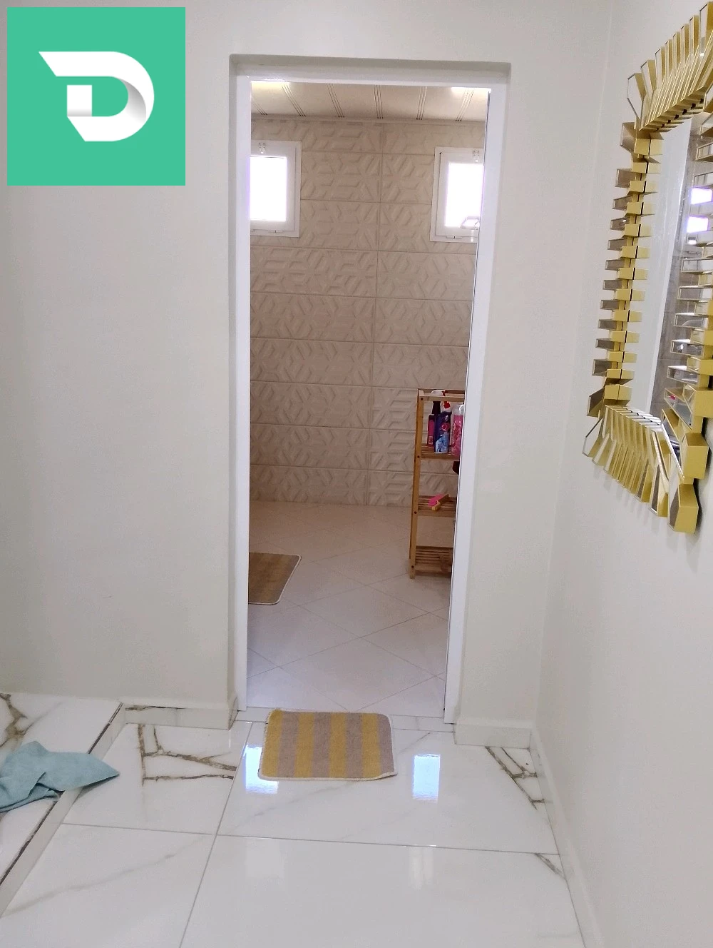 للبيع 