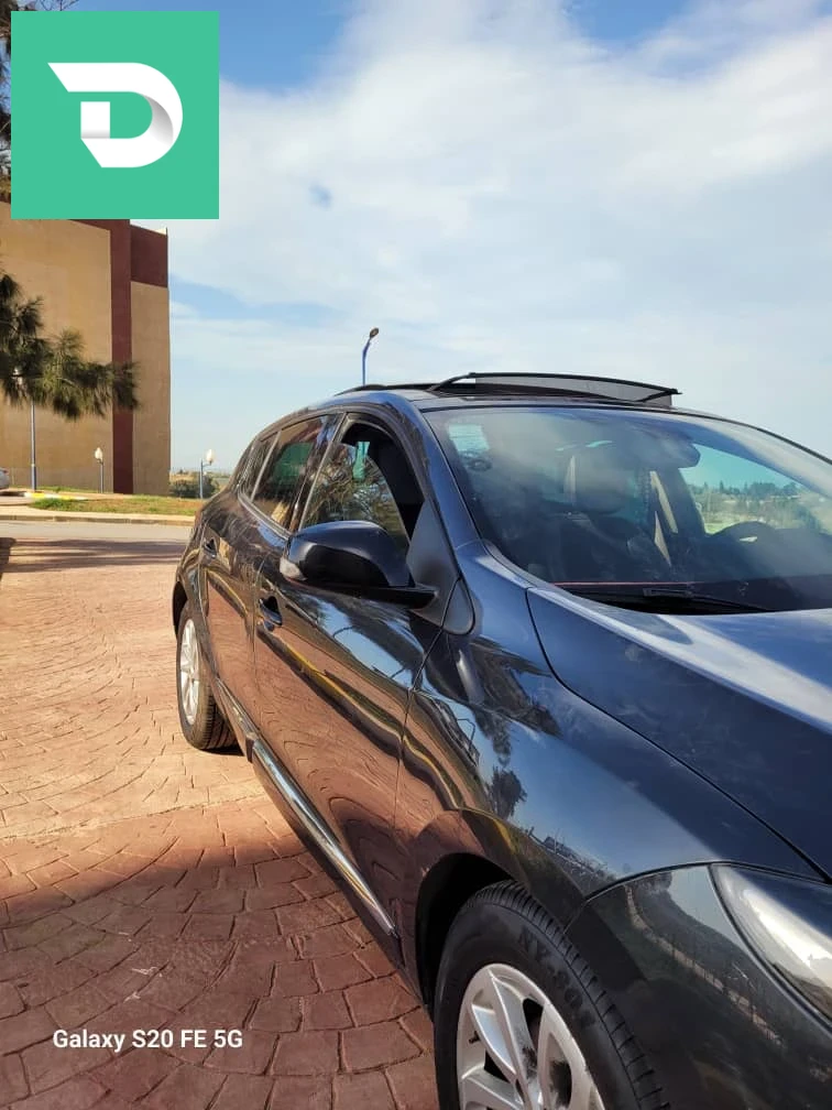 Renault Megane 2014 16 ALGER 