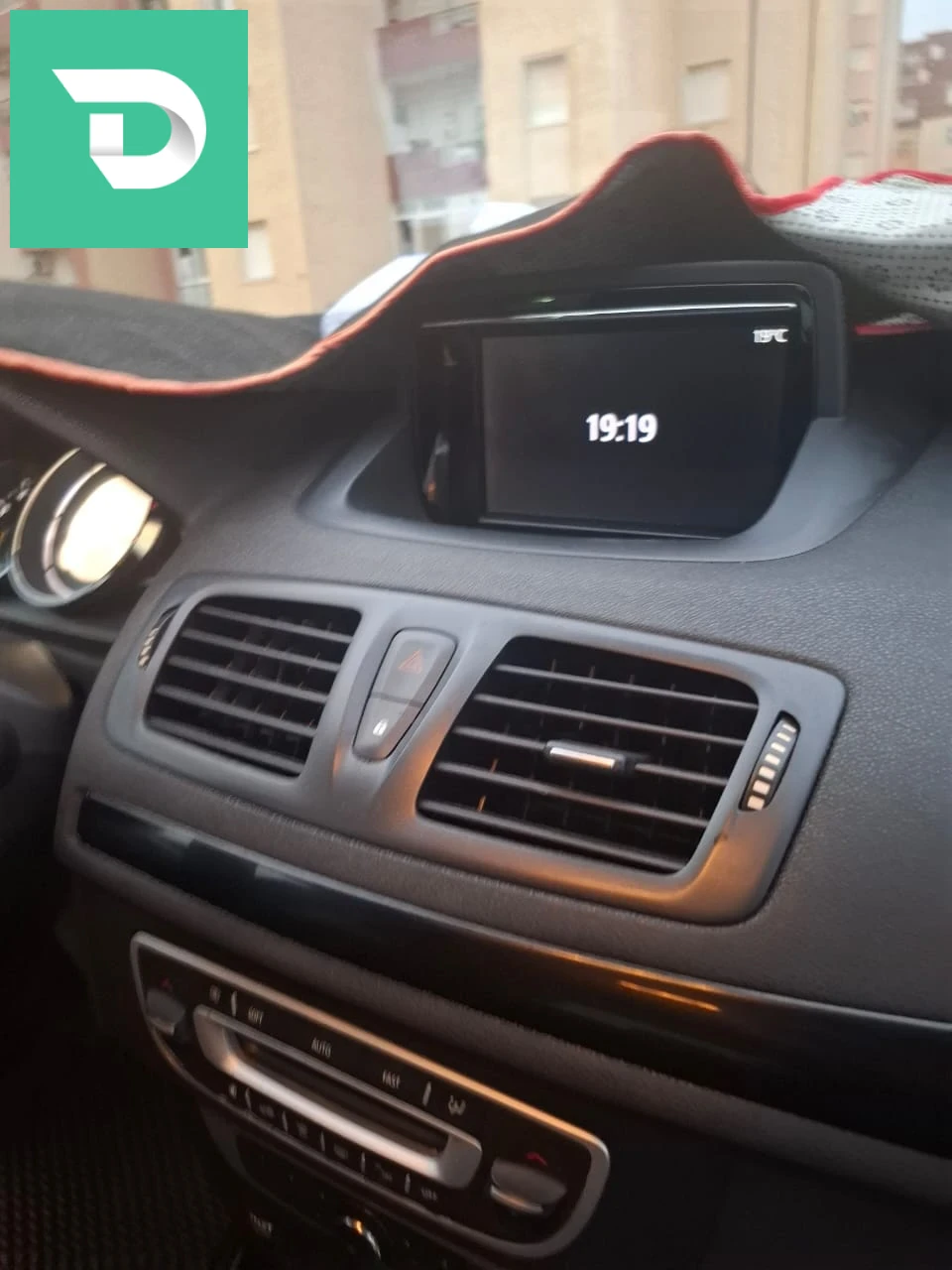 Renault Megane 2014 16 ALGER 