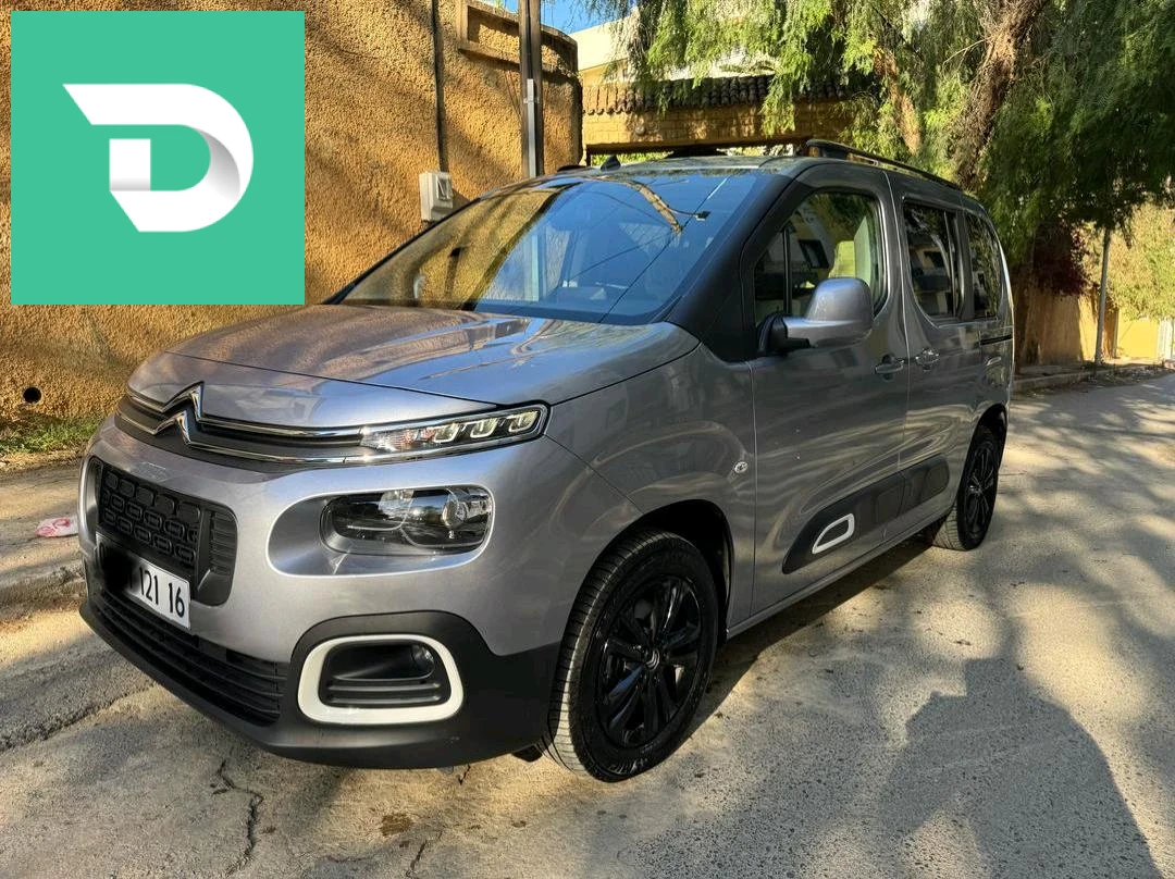 Citroen Berlingo 2021 16 ALGER 