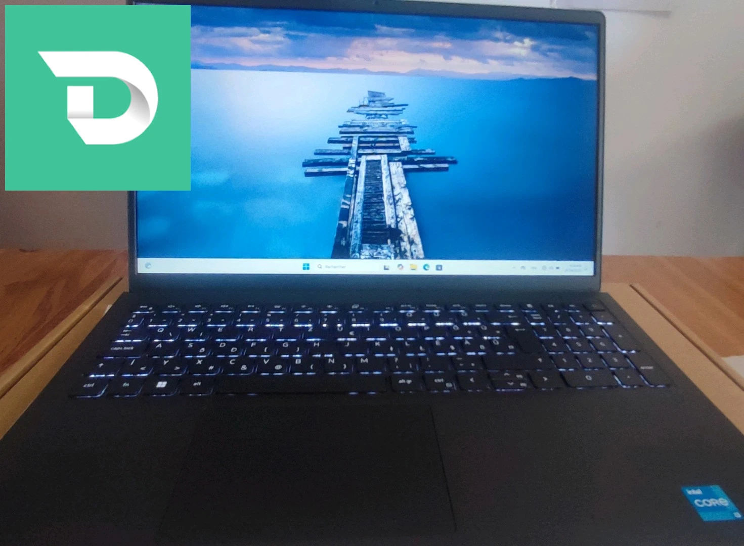 Dell Vostro 3530 