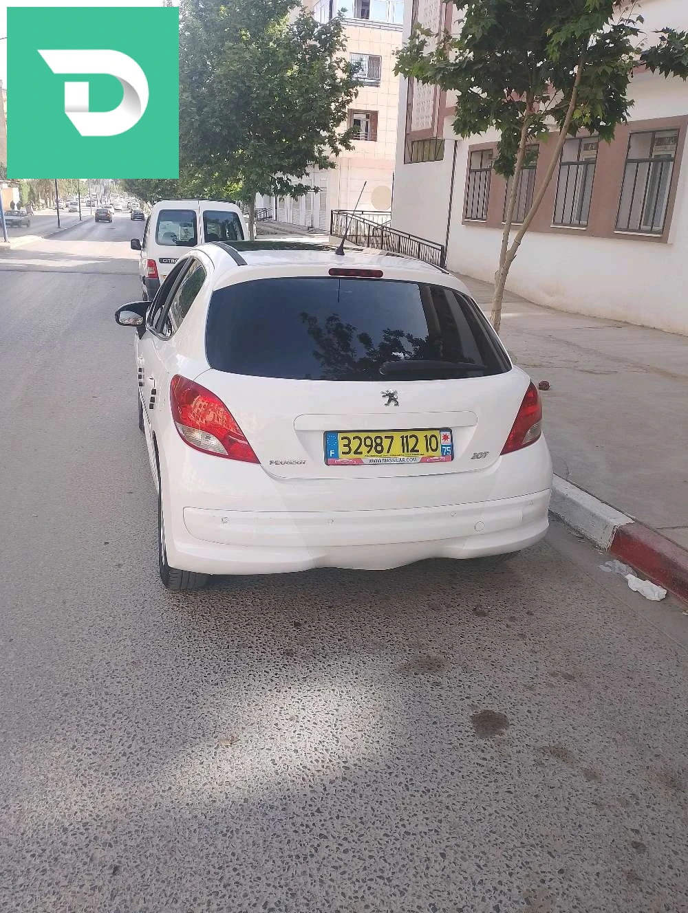 Peugeot 207 2012 10 BOUIRA 