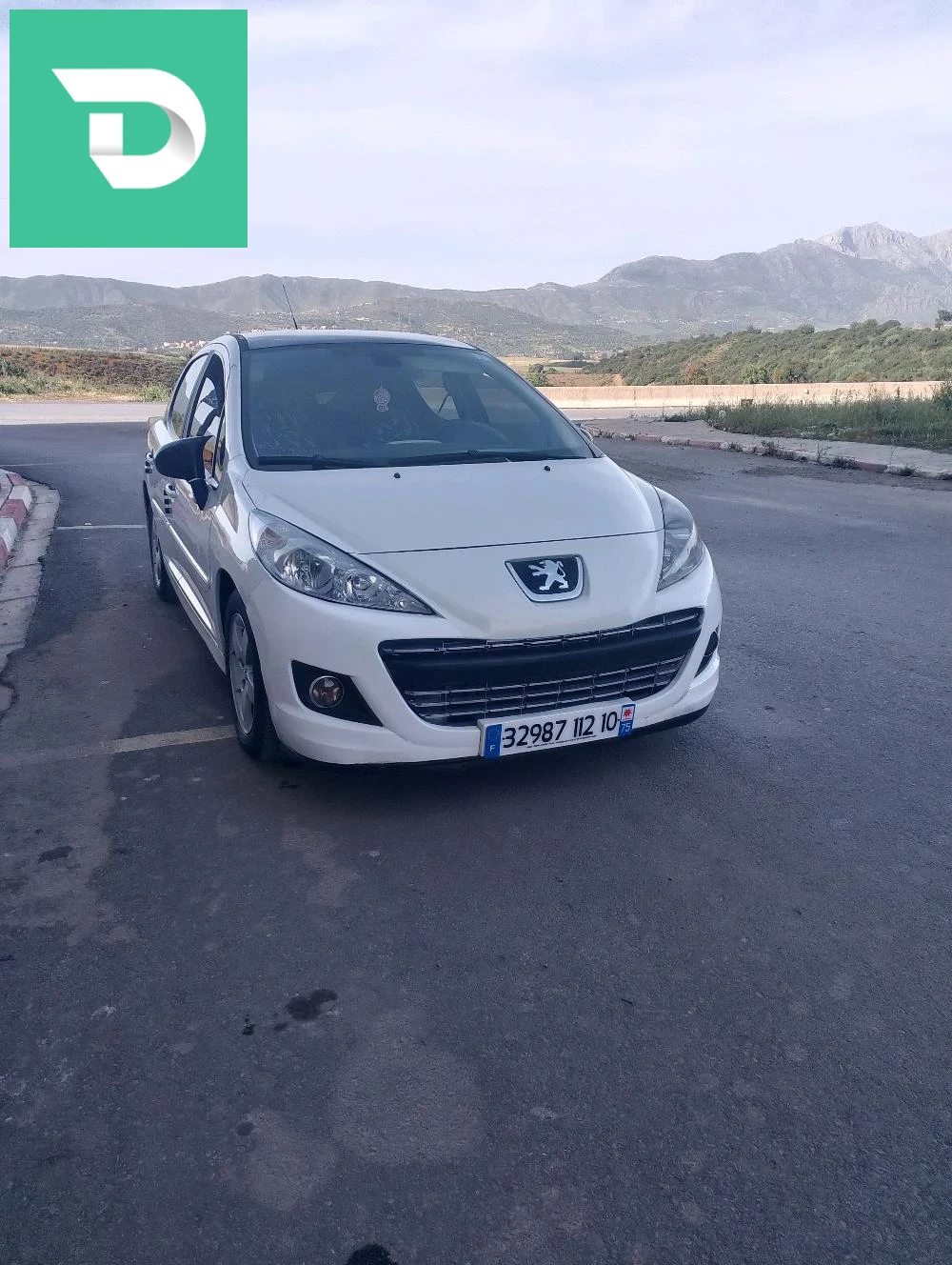 Peugeot 207 2012 10 BOUIRA 