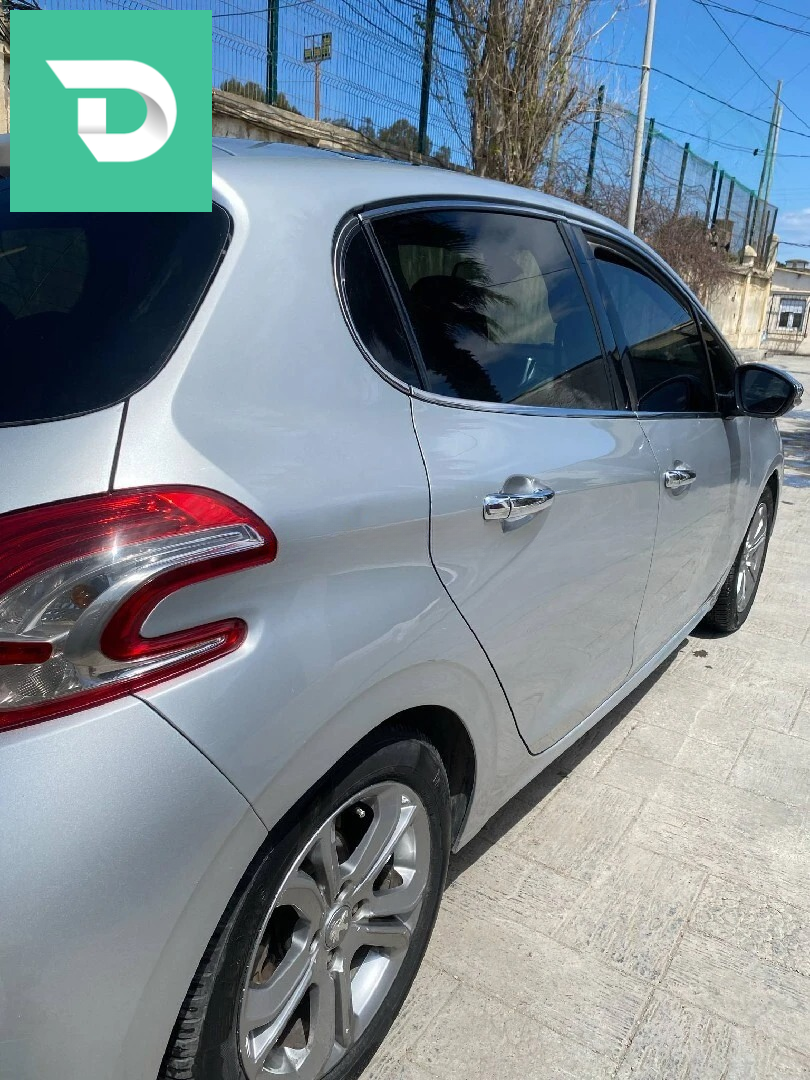 Peugeot 208 2014 Allure 