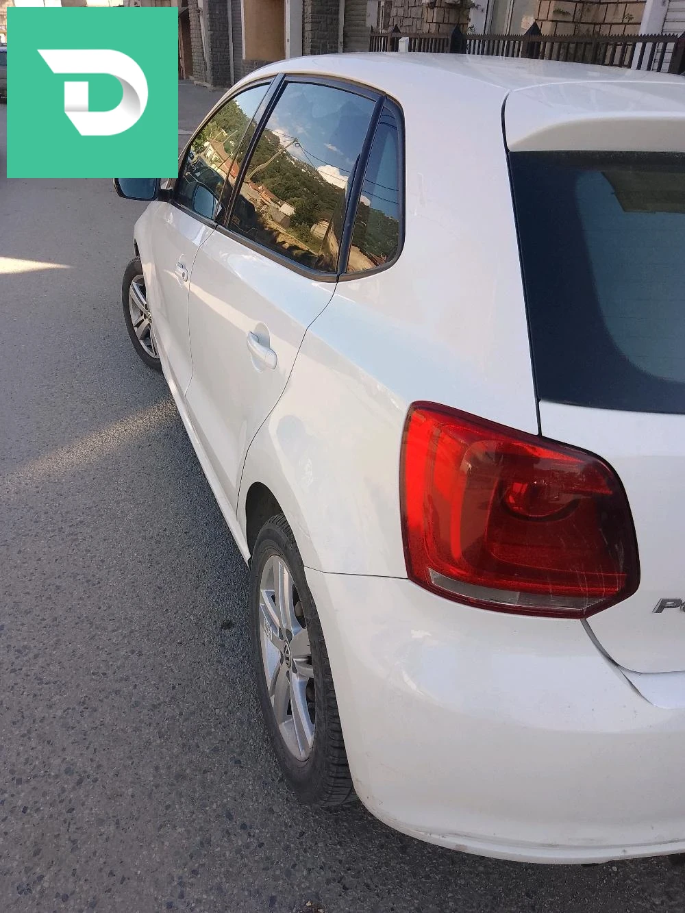 Volkswagen Polo 2011 15 TIZI OUZOU 