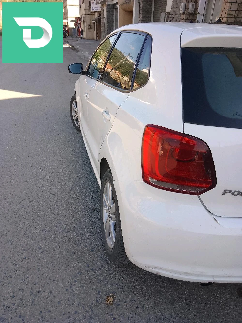 Volkswagen Polo 2011 15 TIZI OUZOU 