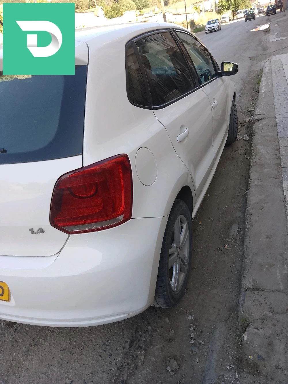 Volkswagen Polo 2011 15 TIZI OUZOU 