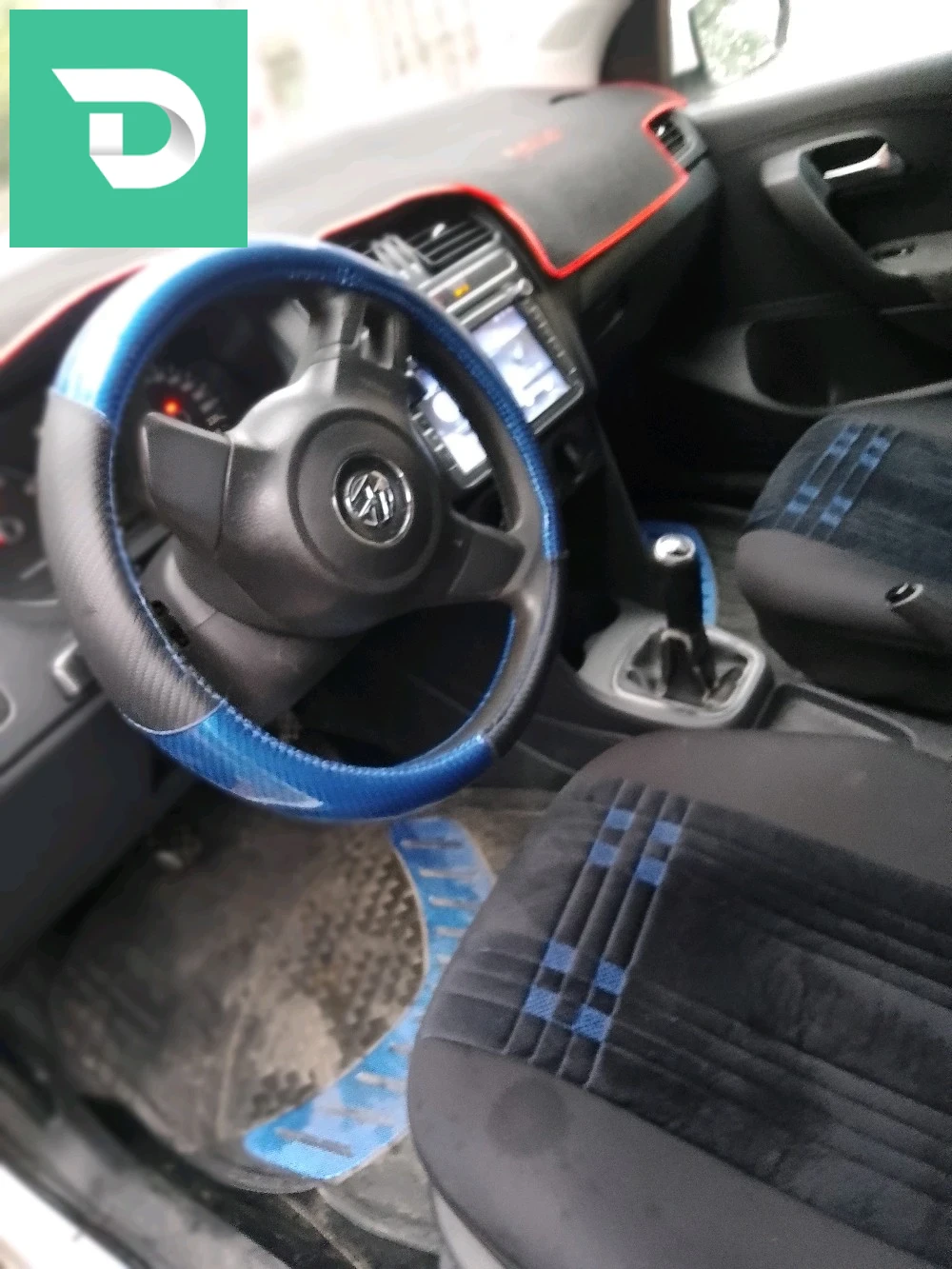 Volkswagen Polo 2011 15 TIZI OUZOU 