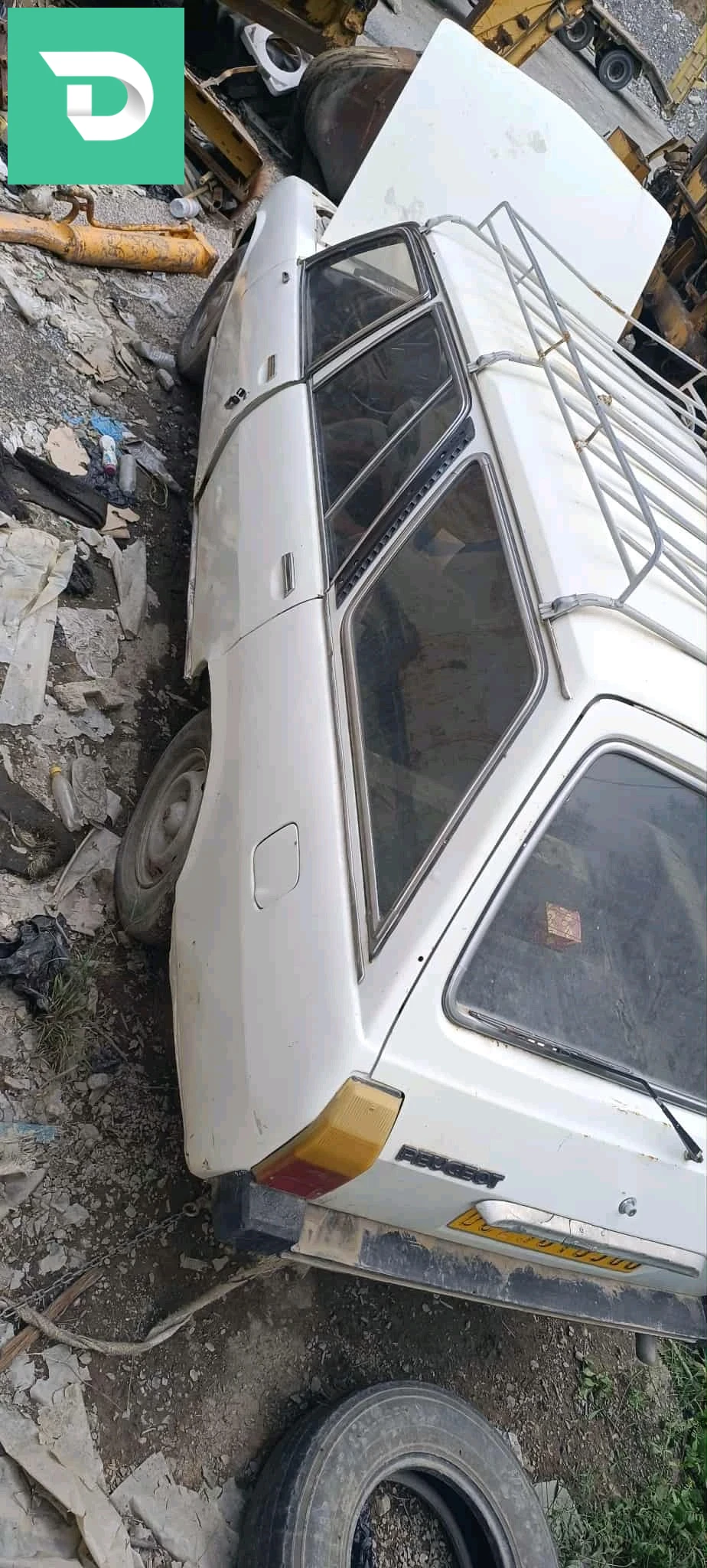 Peugeot 504 1983 6 BEJAIA 