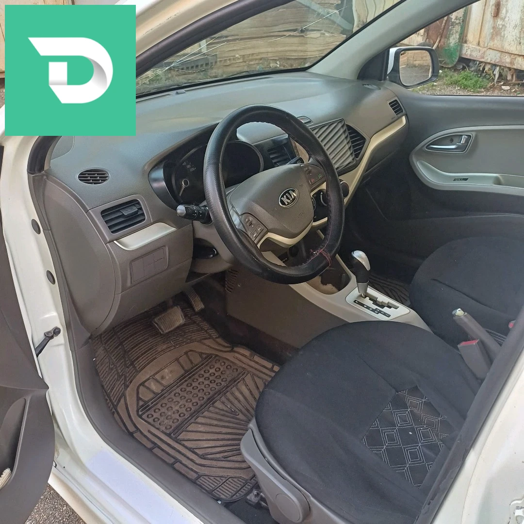 Kia Picanto 2014 2 CHLEF 