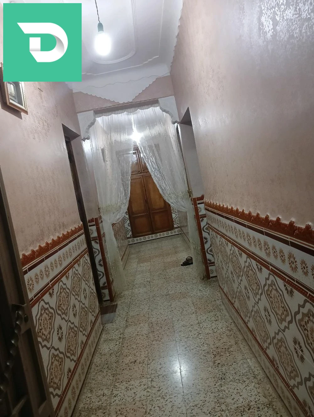 منزل أرضي للبيع في حالة جيدة جدا 