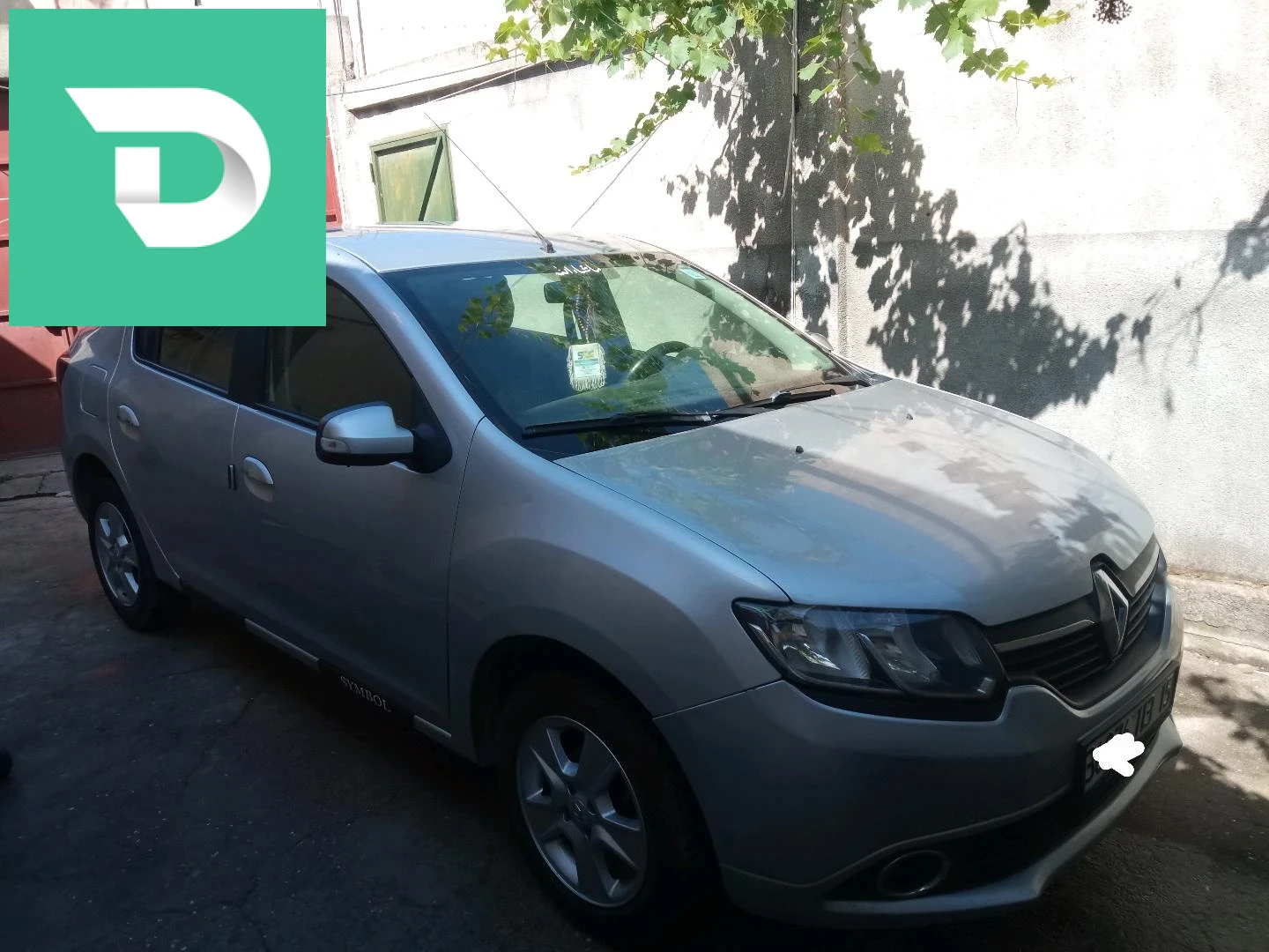 Renault SYMBOL 2013 15 TIZI OUZOU 