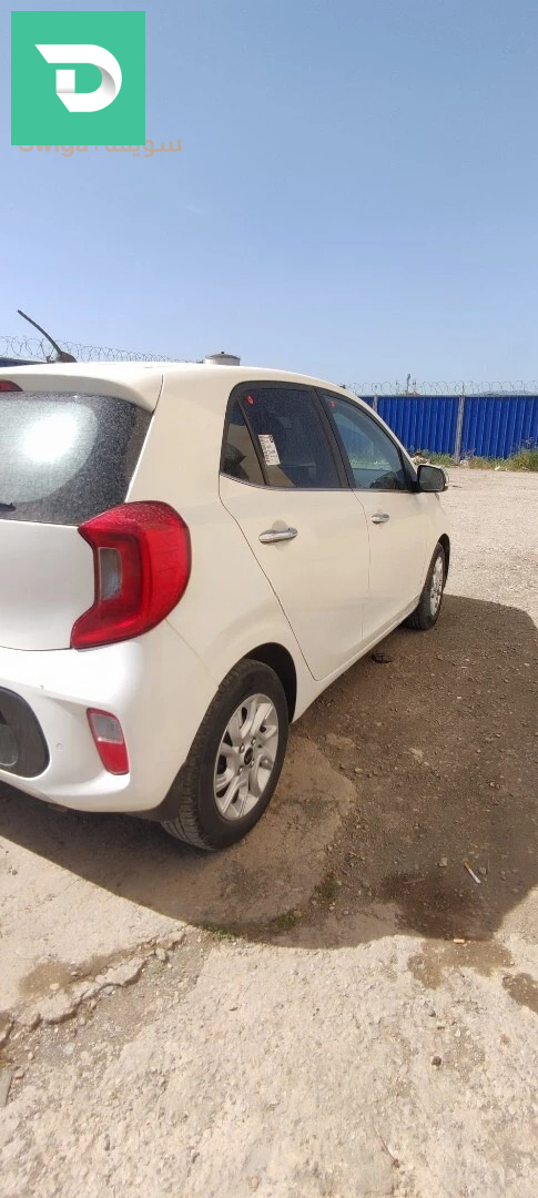 Kia Picanto 2018 EX 