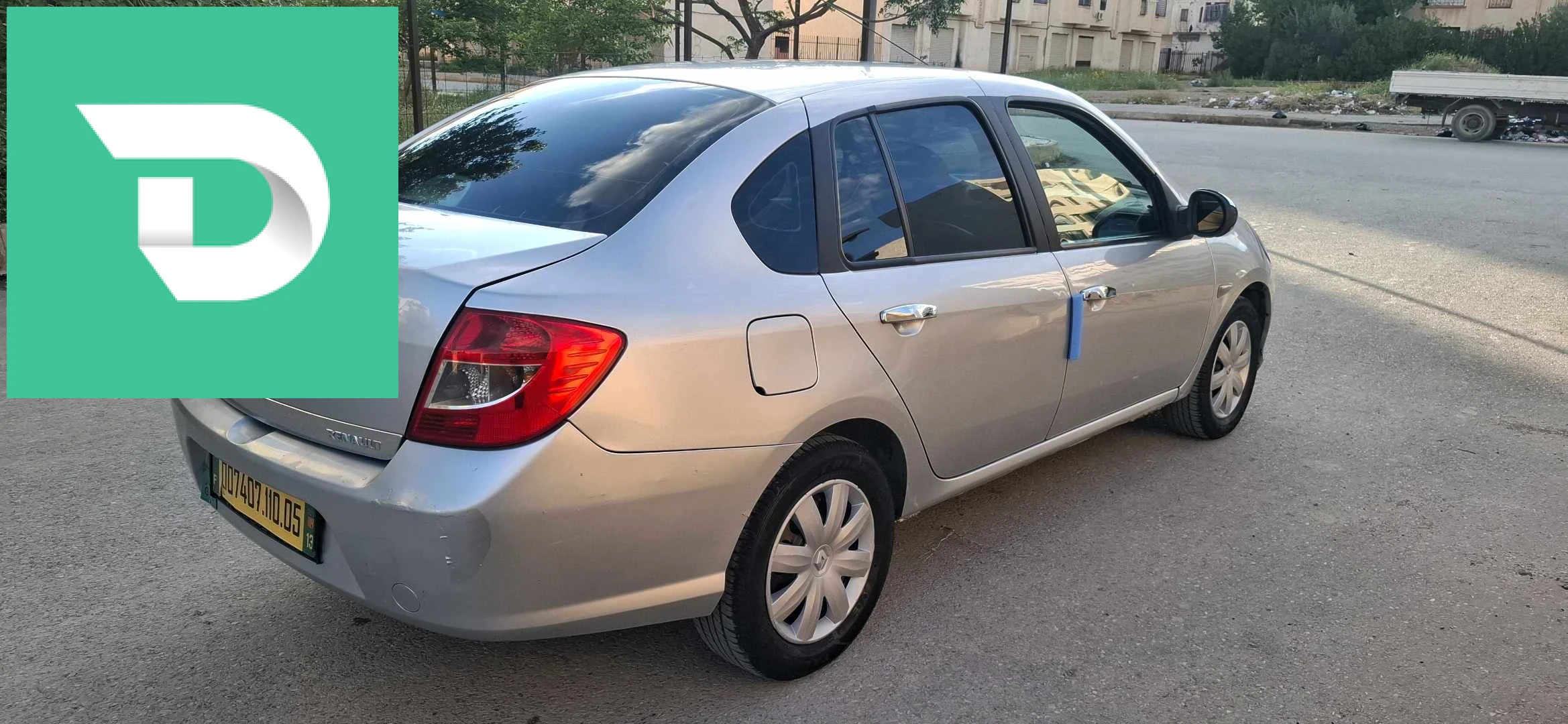 Renault SYMBOL 2010 5 BATNA 