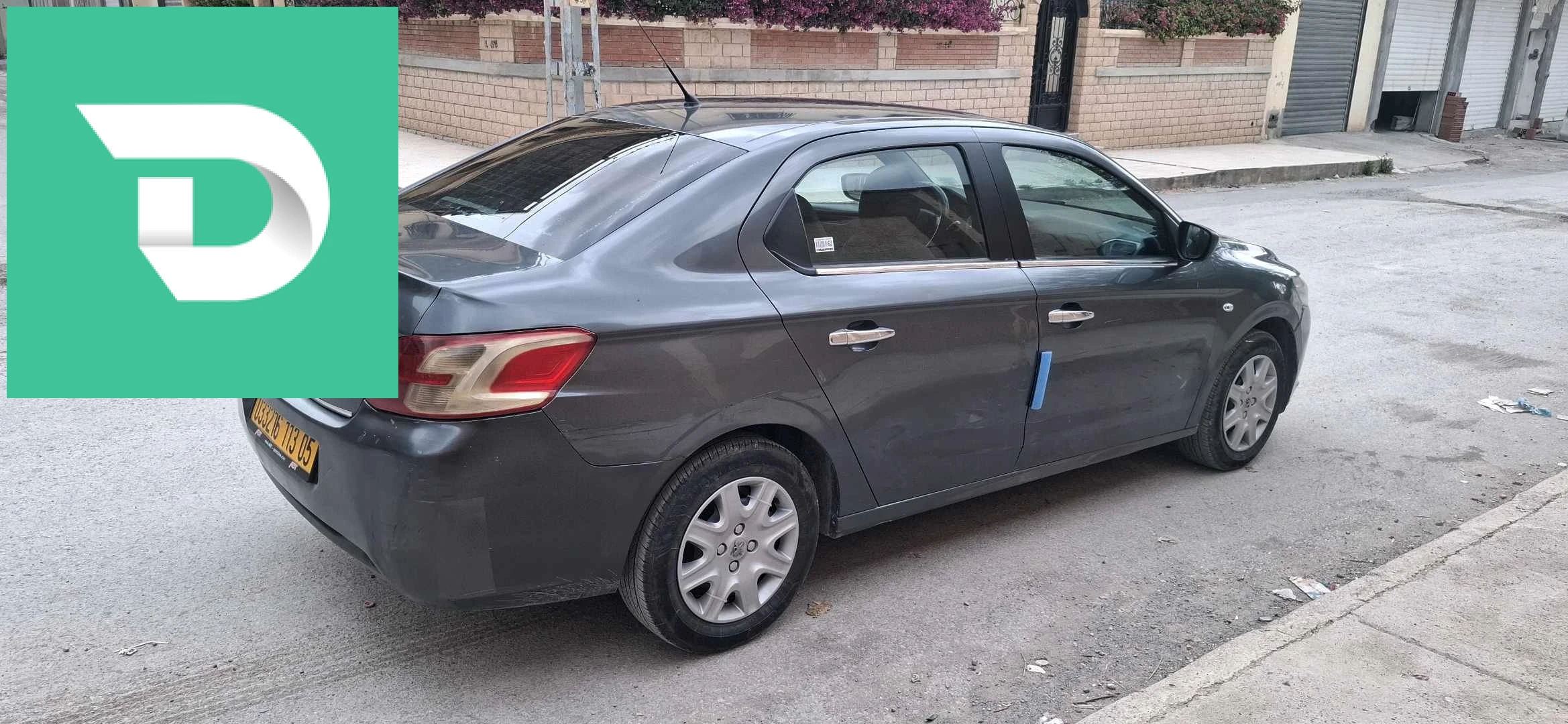 Peugeot 301 2013 5 BATNA 