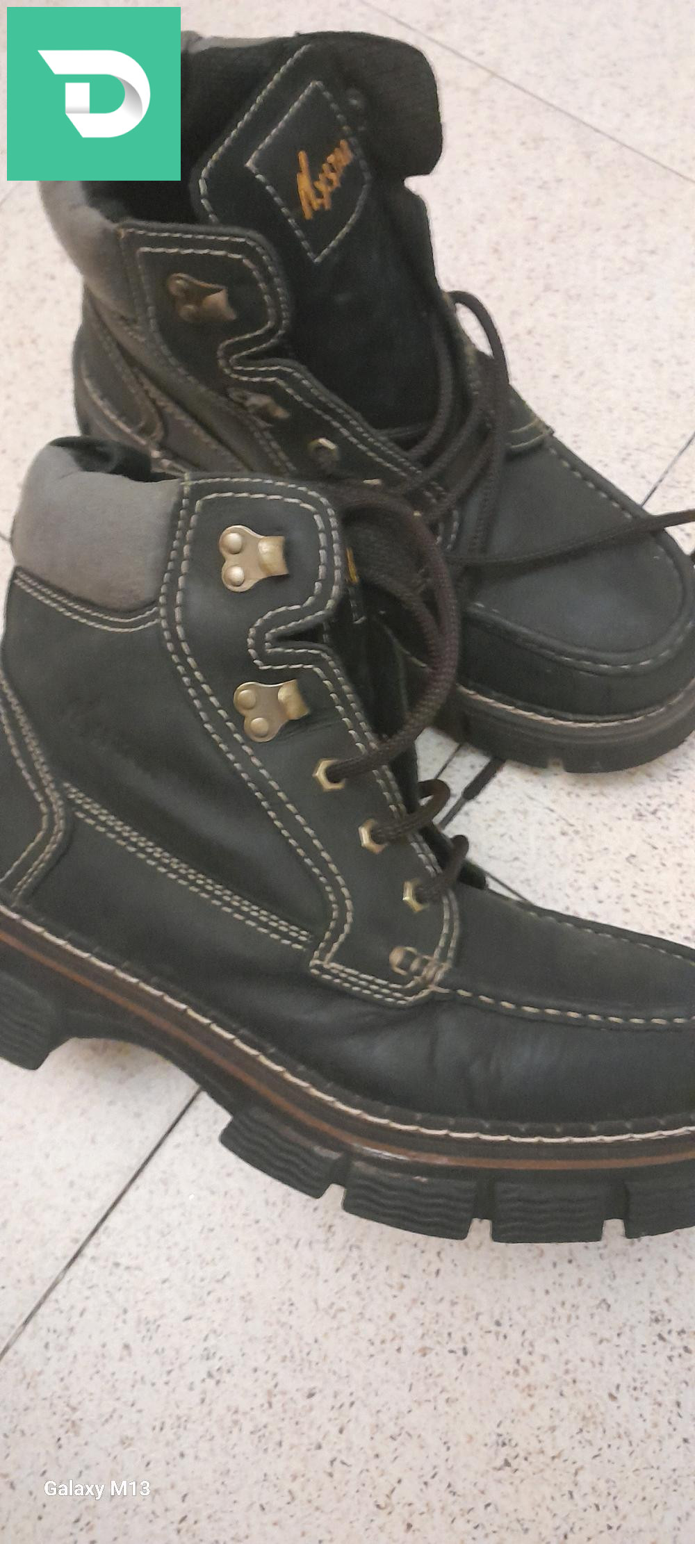 Godasses homme original pointure 43 