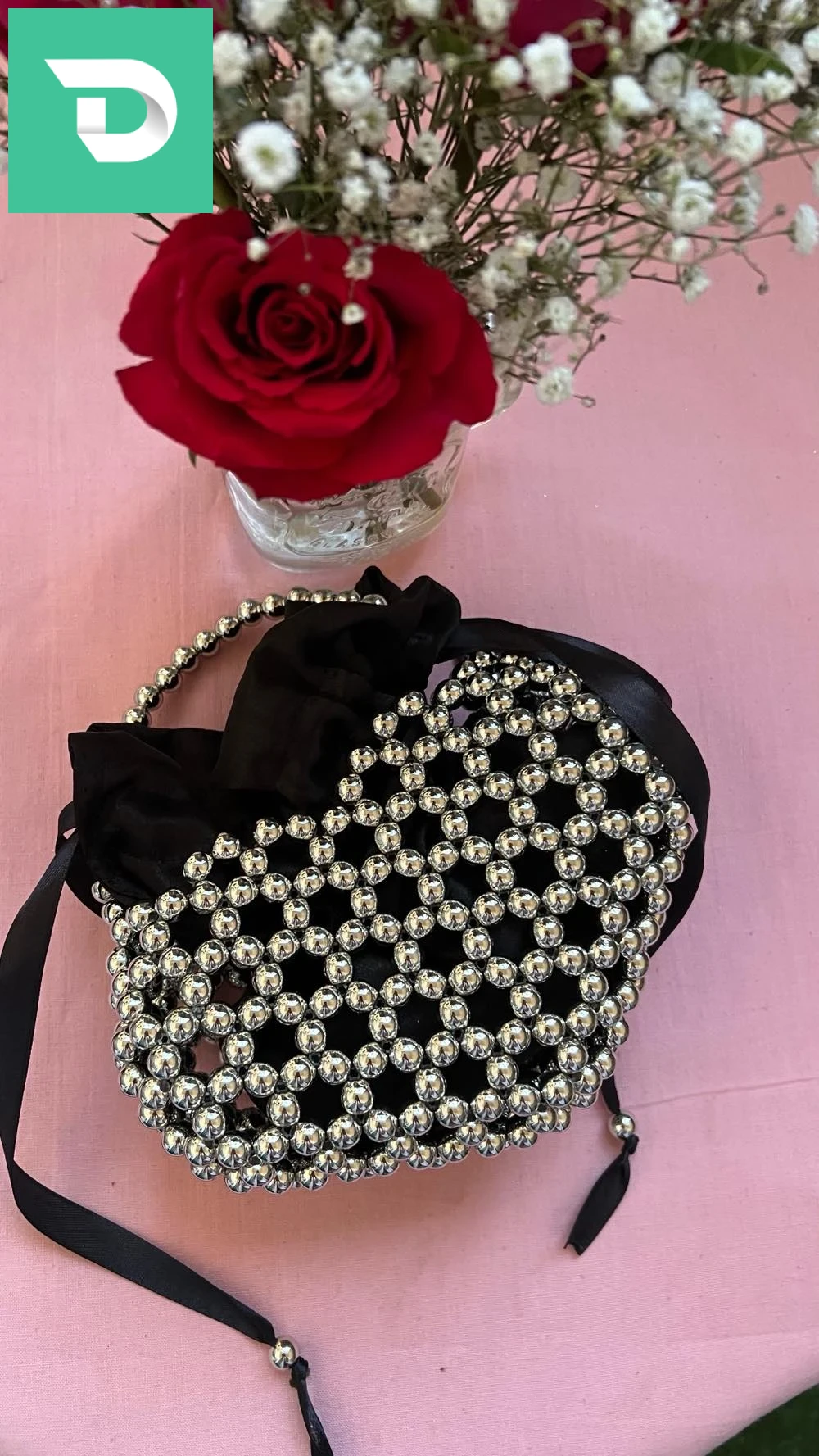 sac en perle حقيبة يد بالخرز 