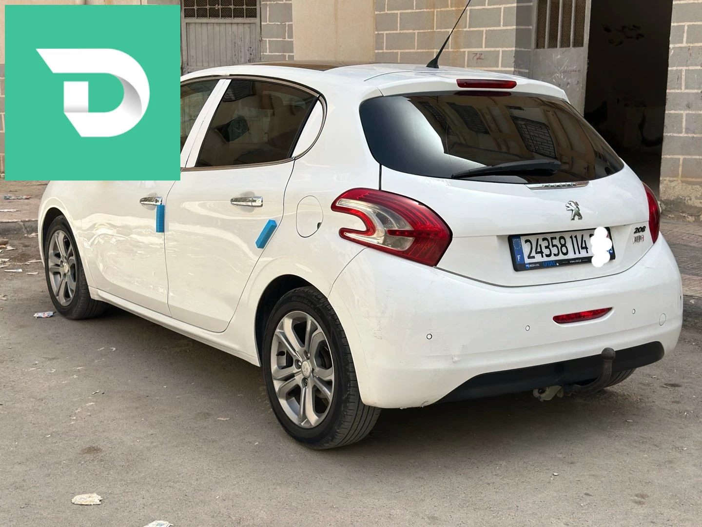 Peugeot 208 28 M'SILA 