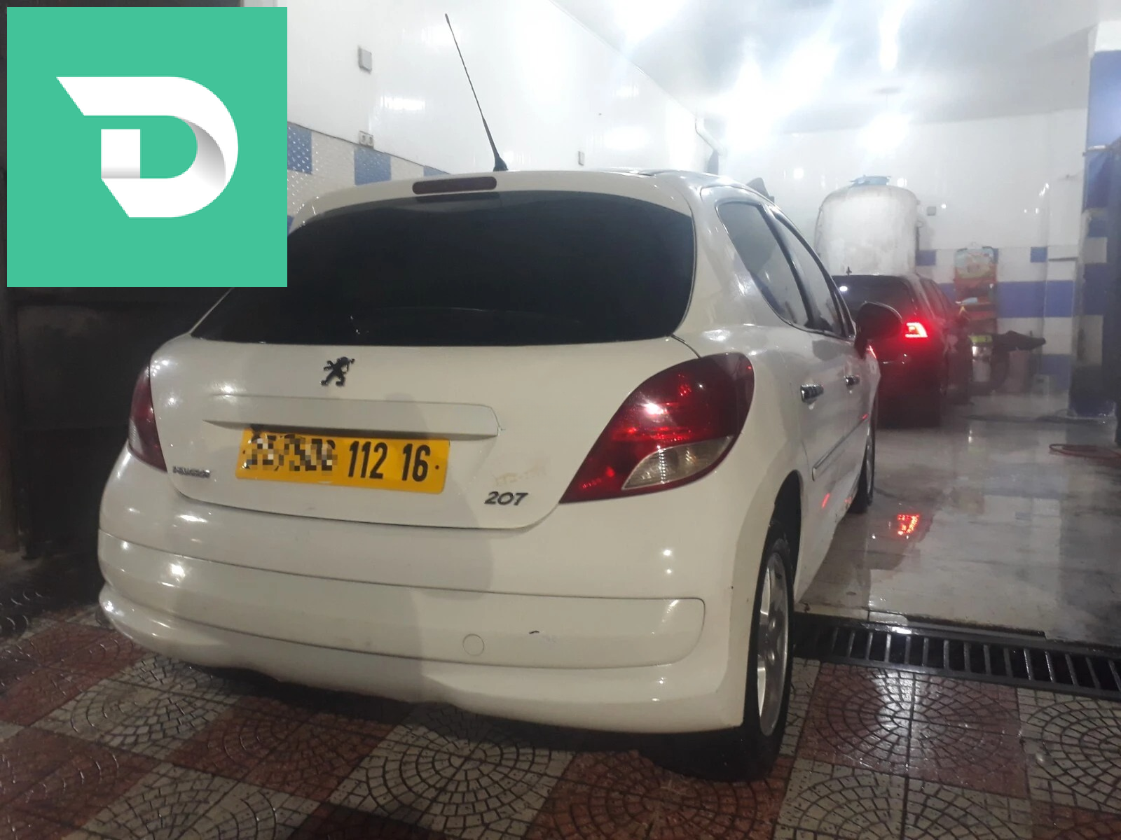 Peugeot 207 2012 Fennec 