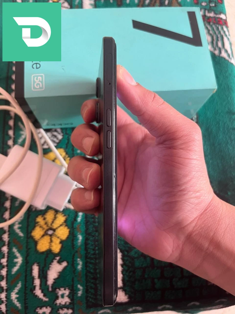 OPPO reno 7 5g 